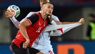 Sasa Kalajdzic (li.) steht in Österreichs Startelf.