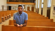 Steven Boamah in seiner Pfarre Herz Jesu in Wien-Floridsdorf