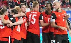 Jubel bei Marko Arnautovic und seinen ÖFB-Kollegen.