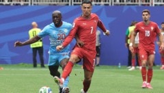 Yoane Wissa (links) hat sich mit seinem Treffer in die WM-Geschichtsbücher eingetragen. 