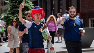 Zahlreiche Schotten überfluten Boston.