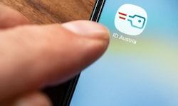 Nur über die offizielle App oder Webseite werden Erneuerungen abgewickelt. (Symbolbild)