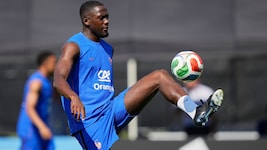 Frankreichs Ibrahima Konate unterschreibt bei Real Madrid.
