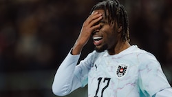 Carney Chukwuemeka hat sich in einem Testspiel seiner Dortmunder verletzt.