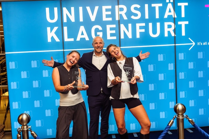 Lea Doellert und Mia Draxler machten mit ihrem Kurzfilm den ersten Preis.