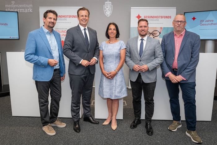 Gernot Leipold (Geschäftsführer des Gesundheitsfonds Steiermark), Gesundheitslandesrat Karlheinz ...