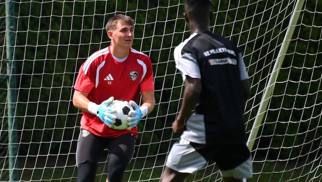 WAC-Goalie Nikolas Polster tendiert ins Ausland.