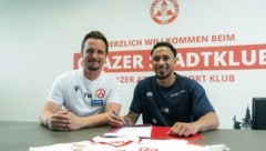 Tino Wawra (l.) holte mit Anthony Smits einen neuen Stürmer an Bord.