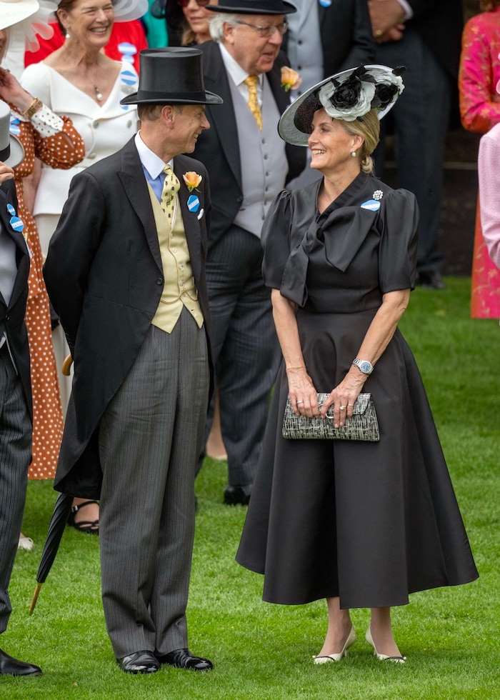 Prinz Andrew und Herzogin Sophie am zweiten Tag von Royal Ascot
