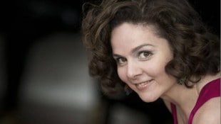Andrea Linsbauer, Pianistin. Die gebürtige Wienerin begleitete einen großartigen Abend bei den ...