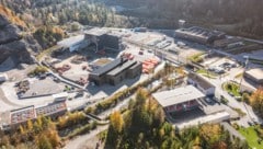 Das neue Heizwerk (Mitte) wird in Stallehr errichtet werden.