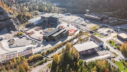 Das neue Heizwerk (Mitte) wird in Stallehr errichtet werden.