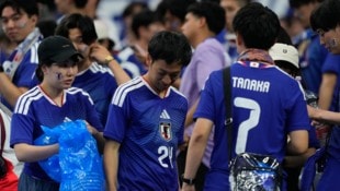 Nicht überall kommt die WM-Aufräumaktion der japanischen Fans gut an ...