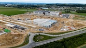 Der Bau der Serverfarm schreitet zügig voran. Die Inbetriebnahme ist im kommenden Jahr geplant.