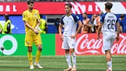 Die Bosnier Amar Dedic (Mi.) und Ermin Mahmic (re.) wurden in Österreich geboren.