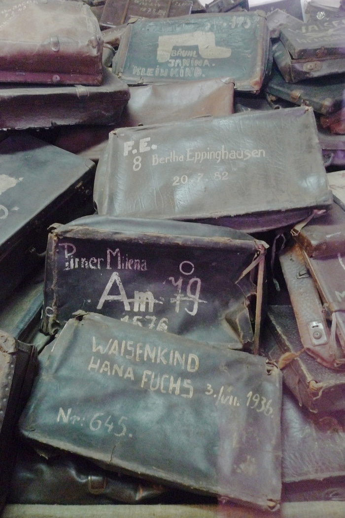 Koffer und Taschen der Kinder aus dem Konzentrationslager Auschwitz.