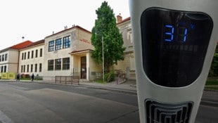 An „normalen“ Tagen schon über 31 Grad Celsius in der Klasse – Ende vergangener Woche drohten ...