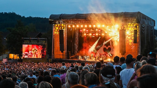 Die Schlosswiese in Moosburg verwandelt sich wieder zum Festivalgelände.