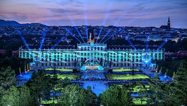 Schloss Schönbrunn als Bühne für das größte Klassik-Konzert unter freiem Himmel
