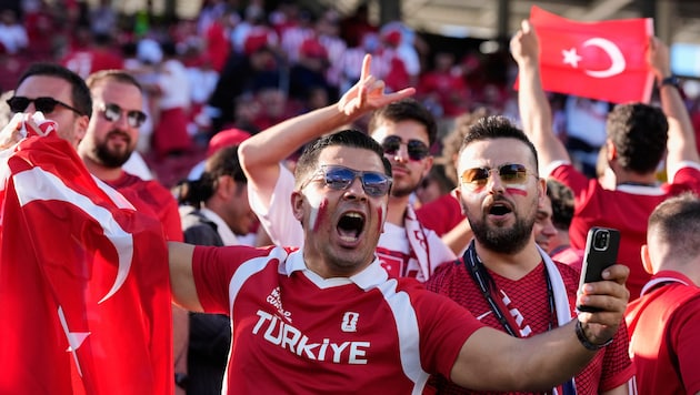 Die türkischen Fans.