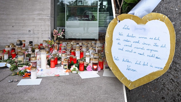 Der Eingang der Mittelschule, in der die grauenhafte Tat an der 28-jährigen Frau geschehen ist. ...