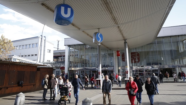 Am Bahnhof Floridsdorf kam es zu einem Raubüberfall auf eine Gruppe Jugendlicher. (Archivbild)