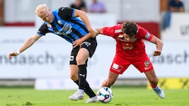 Amstetten um Liga-Torschützenkönig Peham (li.) startete in die Vorbereitung.
