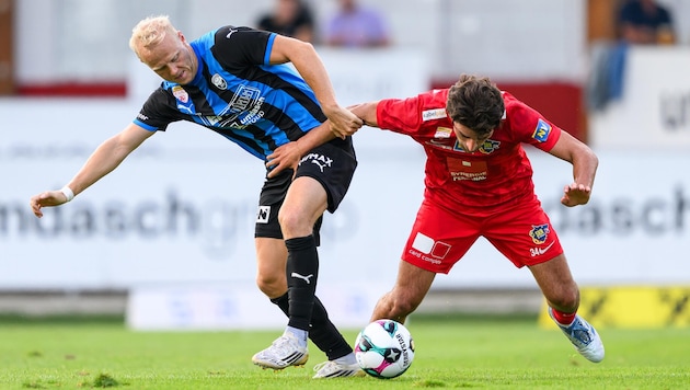 Amstetten um Liga-Torschützenkönig Peham (li.) startete in die Vorbereitung.