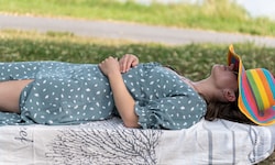 Nur kein Stress! Wer die Hitze nicht gut verträgt, sollte es dieser Tage langsam angehen.
