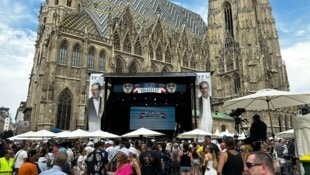 Direkt am Wiener Stephansplatz feierte die FPÖ unter Obmann Herbert Kickl im Sommer ihren 70. ...