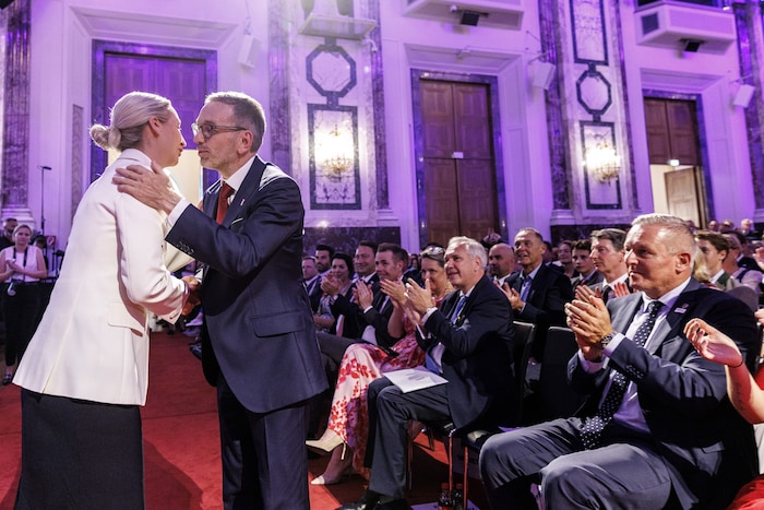 Bussi für AfD-Co-Vorsitzende Alice Weidel