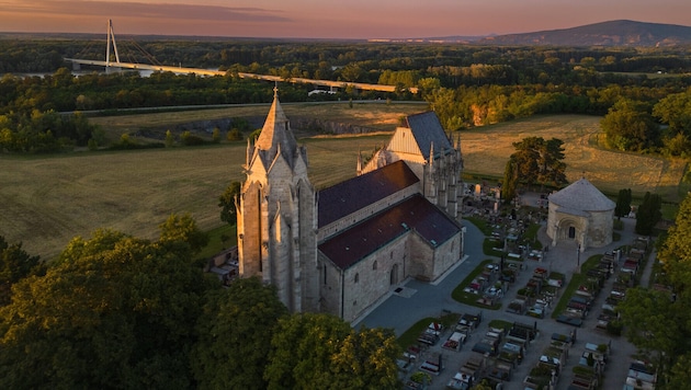 Bad Deutsch-Altenburg stellte den bisherigen Hitze-Rekord 2026 auf.