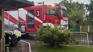 Die Villacher Feuerwehren standen im Dauereinsatz.