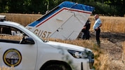 Das Flugzeug befand sich im Anflug auf den Flugplatz in La Baule, als es plötzlich auf ein Feld ...