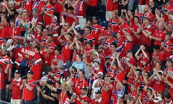 Norwegens Fußball-WM-Fans erobern auch den Baseball.