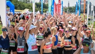 Volles Starterfeld beim ÖGK-Frauenlauf im Donaupark.
