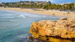 Das Unglück ereignete sich am Strand von Arrabassada im Nordosten Spaniens. 