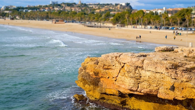 Das Unglück ereignete sich am Strand von Arrabassada im Nordosten Spaniens.