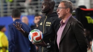 Österreichs Teamchef Ralf Rangnick – ein Ernährungs- und Schlafexperte des ÖFB hat einen ...
