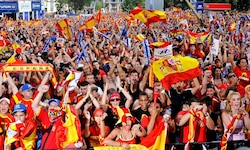 Hitzebedingt zum WM-Hit Spanien gegen Saudi-Arabien kein Thema – ein Public Viewing auf der ...