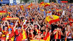 Hitzebedingt zum WM-Hit Spanien gegen Saudi-Arabien kein Thema – ein Public Viewing auf der ...