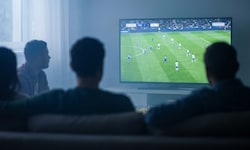 Streaming-Piraterie boomt, besonders im Sport. Doch mittlerweile werden nicht nur die Betreiber ...