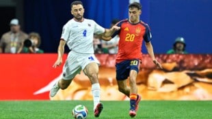 Roberto Lopes (l.) wäre fast kein Teamspieler geworden.