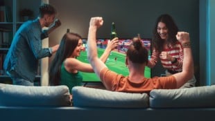 Verfolgen lassen sich die Spiele der Fußball-WM über viele Kanäle, doch welcher ist der ...