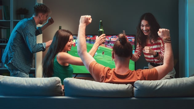 Verfolgen lassen sich die Spiele der Fußball-WM über viele Kanäle, doch welcher ist der ...