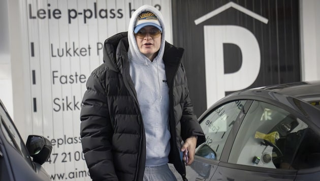 Marius Borg Høiby wird aus dem Gefängnis in den Hausarrest entlassen. Er bekommt eine Fußfessel.