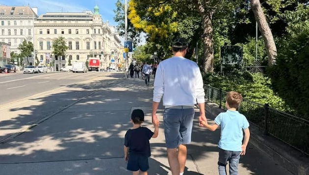 Dieses Foto vom Spaziergang durch Wien veröffentlichte Prinzessin Eugenie zum britischen ...
