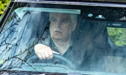 Trotz Ermittlungen und Hausdurchsuchung: Andrew jettet zum Luxus-Urlaub nach Frankreich ...