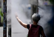 Abkühlung erforderlich: In den Innenstädten wird die Hitze immer mehr zum Problem. 