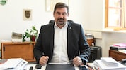 Als Grund dafür nannte der Unternehmer „fehlende Energie und Motivation“ für das Amt.